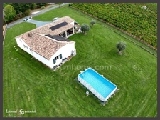 Maison à vendre 3 chambres, de plain-pied, garage et panneaux solaires sur un grand terrain plus de 3500m2 près de Bergerac (24)