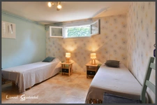 Maison familiale rénovée avec appartement indépendant proche de la Dordogne à vendre 9 pièces PINEUILH (33)