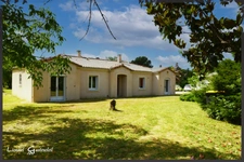 Maison à vendre de plain 3 chambres en bordure de le Dordogne sur la commune de PORT SAINTE FOY ET PONCHAPT (24)