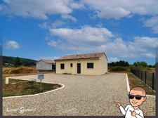 Maison à vendre de plain pied 3 pièces deux chambres sans travaux finition premium sur la commune du FLEIX (24)