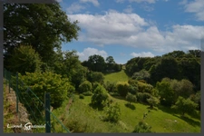 Maison en pierre avec parc de 3 ha et vue dominante à vendre à SAINT QUENTIN DE CAPLONG (33)