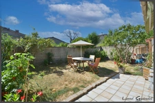 à vendre Charmante Maison de Ville dans la bastide de Sainte-Foy-la-Grande (33)
