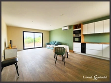 Maison à vendre de plain pied 3 pièces deux chambres sans travaux finition premium sur la commune du FLEIX (24)