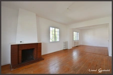 Maison familiale à vendre 4 chambres et garage sur la commune de Pineuilh (33)