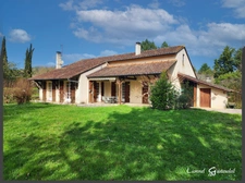 Maison à vendre avec piscine 9 pièces 4 chambres sur la commune de MONTCARET en Dordogne (24)