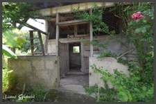 Maison avec dépendances à rénover à vendre 5 pièces 2 chambres à SAINT PIERRE D'EYRAUD en Dordogne (24)