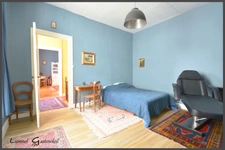 Charmante Maison de Ville en Pierre avec Studio Indépendant et Jardin à Sainte-Foy-la-Grande