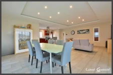Maison à vendre 3 chambres dans un cadre champêtre à SAINT PIERRE D'EYRAUD (24)