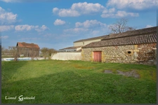 Corps de Ferme Rénové sur la commune du  Fleix (24) Dordogne.