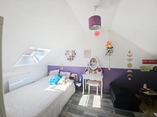 MAGNIFIQUE LONGERE EN PIERRES DE TAILLE, RENOVEE !