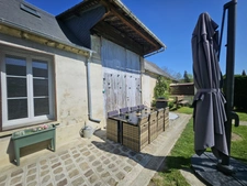 MAGNIFIQUE LONGERE EN PIERRES DE TAILLE, RENOVEE !