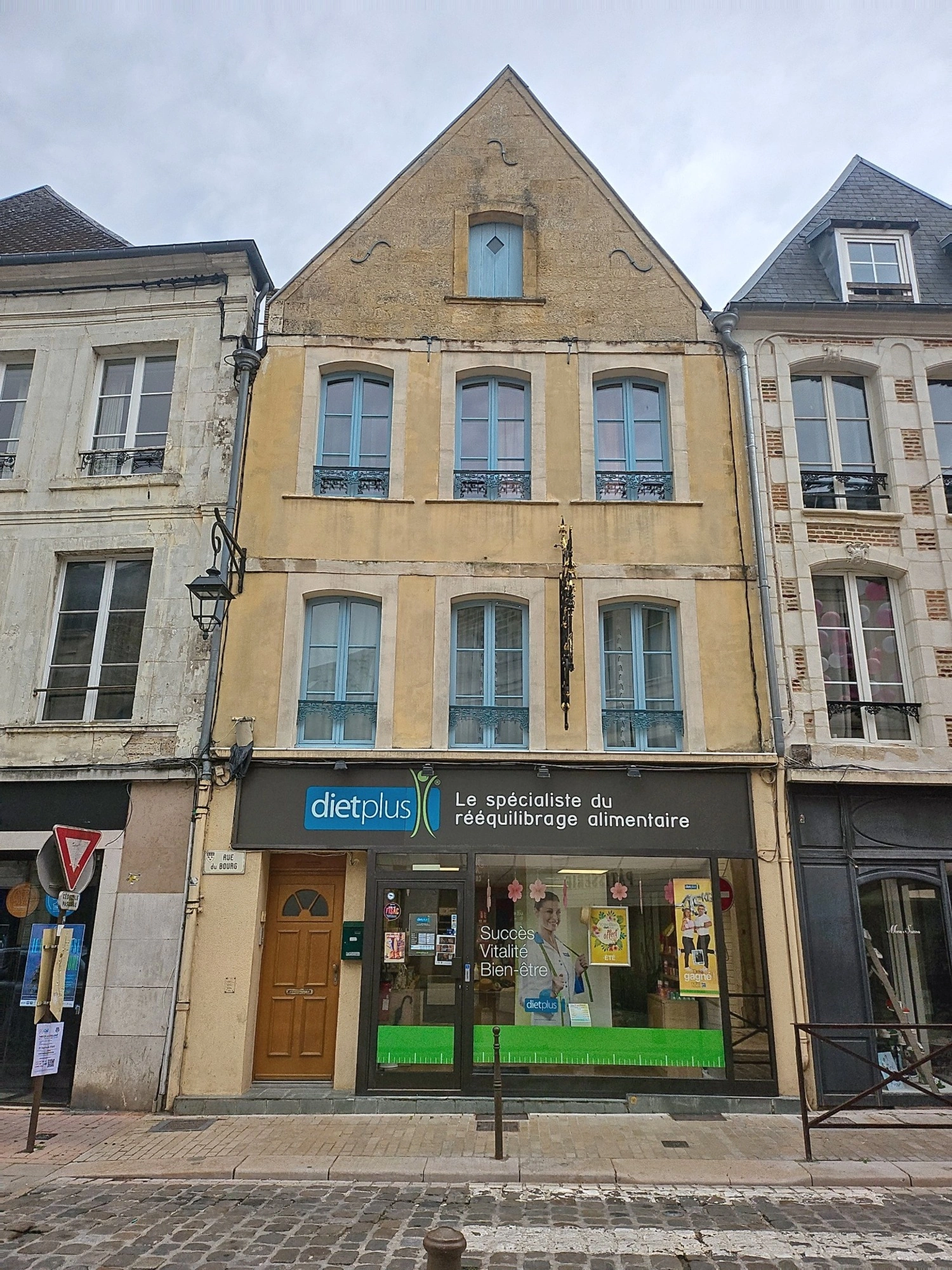 Immeuble 7 pièces 230 m² · à Laon · 230 m² · 335 000 €