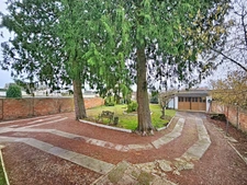 Maison bourgeoise à découvrir sans plus attendre, à ANIZY LE GRAND !