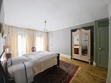 Immeuble à vendre LAON (02), EN EXCLUSIVITE !
