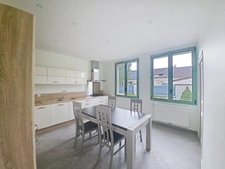 Unique ! Maison contemporaine très peu habitée !