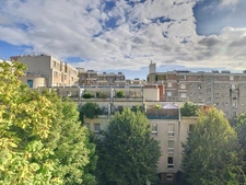 Pelleport / Gambetta - grand 3/4 pièces lumineux avec balcon et parking