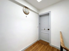 Rue Daguerre : appartement 2 pièces au calme en dernier étage