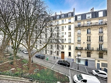 Buttes-Chaumont - appartement 2 pièces calme et lumineux en excellent état