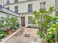 Rue Daguerre : appartement 2 pièces au calme en dernier étage