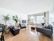 Courbevoie La Défense - appartement 2 chambres, balcon, environnement calme et verdoyant
