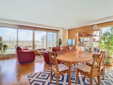 Puteaux Centre - appartement avec vue panoramique, 3 ou 4 chambres, balcon