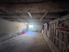 Ancien corps de ferme à vendre SAINT-PARDOUX-LE-LAC (87)
