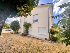 Maison à vendre 6 pièces CHAPTELAT (87)