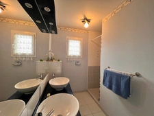 Maison à vendre 7 pièces LE PALAIS SUR VIENNE (87)