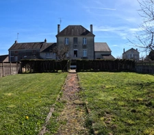 Maison à vendre 8 pièces SAINT HILAIRE LA TREILLE (87)