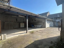 Local/bureau à vendre  (87)