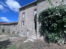 Ancien corps de ferme à vendre SAINT-PARDOUX-LE-LAC (87)