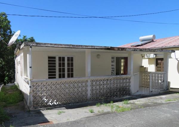 Maison à vendre 3 pièces LE PRECHEUR (972)