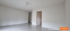 Appartement agréable de 2 chambres balcon et parking / local vélo