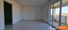Appartement agréable de 2 chambres balcon et parking / local vélo
