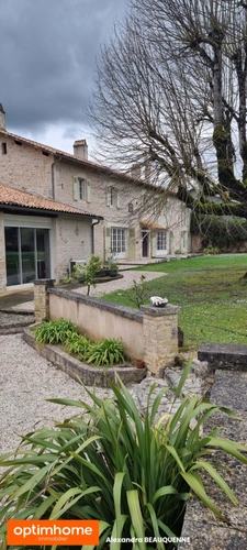 LOGIS DU 19 EME  5 bedrooms / swimming pool / tennis court