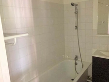 Grand appartement T2 de 57.70 m2 au 1er étage sans ascenseur, ROUEN rive droite.