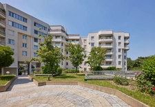 Appt T3 à vendre en nue propriété ISSY LES MOULINEAUX 92, surface hab. 66.70 m2 + balcon + cave + park.