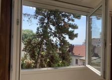 3-room apartment for sale in Rouen, right bank, living area 75 m2 + cellar + 2 parking spaces.
