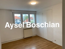 APPARTEMENT LUMINEUX -3 CHAMBRES - 94M2-  LONGWY-HAUT- PROCHE FRONTIERES ET COMMERCES 