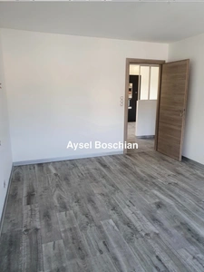 APPARTEMENT LUMINEUX- 2 CHAMBRES- PROCHE GARES ET FRONTIERES 