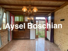Maison 3 CHAMBRES-VERANDA-TERRAIN-GARAGE ET GRENIER EXPLOITABLE-POMPE A CHALEUR  