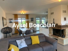 MAISON INDIVIDUELLE- PLAIN- PIED- 128M2 -4 CHAMBRES - 3 GARAGES - PARKING- TERRAIN - SOUS-SOL COMPLET -LEXY