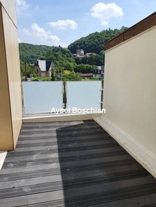 APPARTEMENT LUMINEUX- 2 CHAMBRES- PROCHE GARES ET FRONTIERES 
