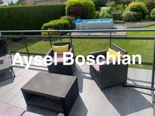 MAISON INDIVIDUELLE- PLAIN- PIED- 128M2 -4 CHAMBRES - 3 GARAGES - PARKING- TERRAIN - SOUS-SOL COMPLET -LEXY