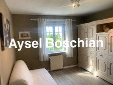 MAISON INDIVIDUELLE- PLAIN- PIED- 128M2 -4 CHAMBRES - 3 GARAGES - PARKING- TERRAIN - SOUS-SOL COMPLET -LEXY