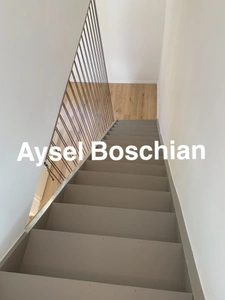 MAISON 86M2 -RENOVEE -JARDIN- GARAGE 2 VOITURES 