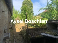 MAISON A RENOVER - 115M2 + TERRAIN ET GRENIER - PROCHE FRONTIERES 