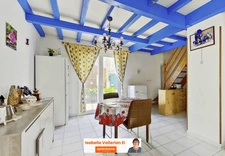 Maison à vendre 4 pièces AIGUES MORTES (30) avec parking et garage