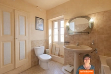 Appartement traversant à vendre 2 pièces NIMES (30 Gard)