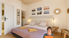 A vendre Aigues-Mortes (Gard)  - Maison intra-muros 4 chambres avec sanitaires privatifs avec patio